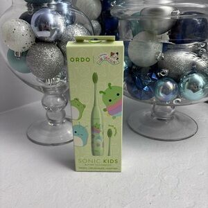 New Ordo -Squishmallow Sonic Kids Battery Toothbrush - Green